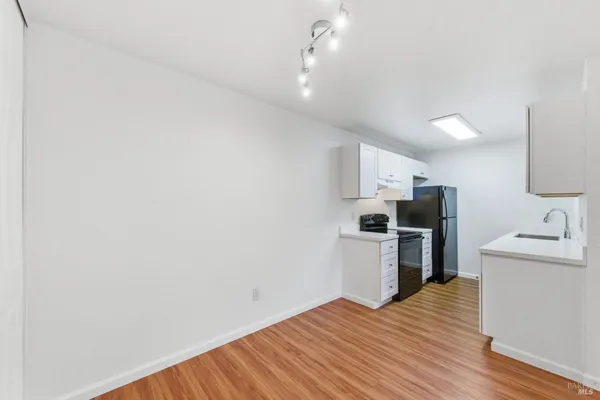 $190,000 | 423 Gregory Lane, Unit 28, Fairfield, CA 94533