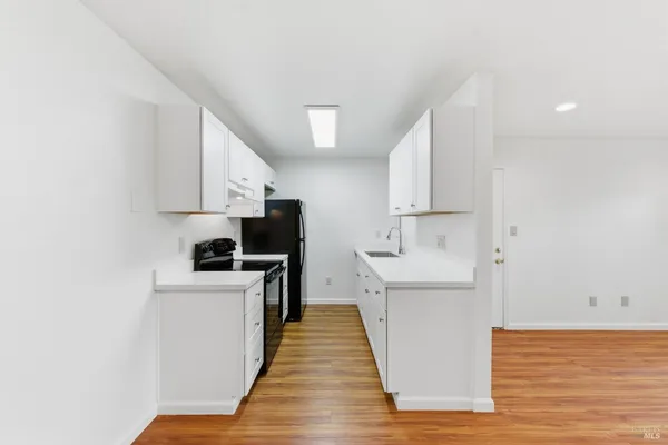 $190,000 | 423 Gregory Lane, Unit 28, Fairfield, CA 94533