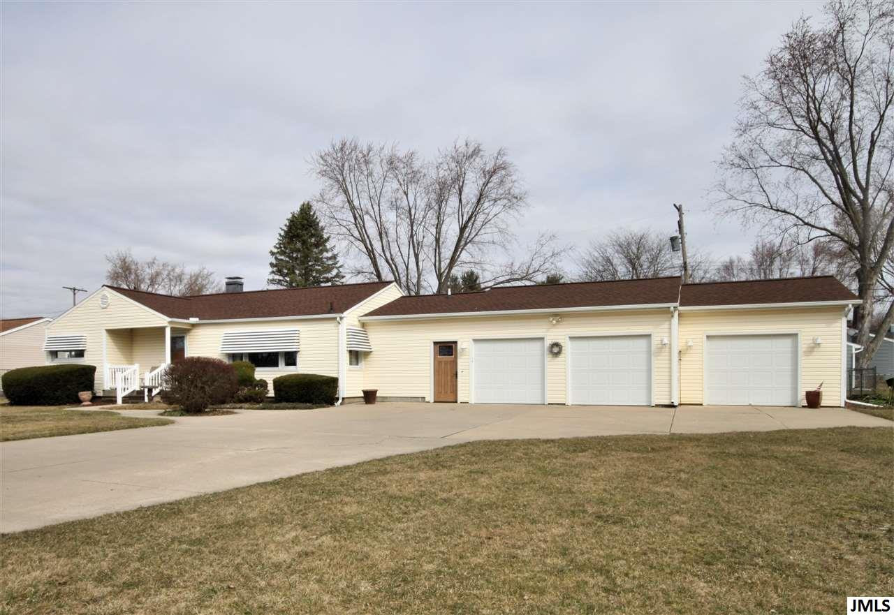 1020 Morrill Road Jackson, MI 49201 - Photo 1 of 34 Photo 1