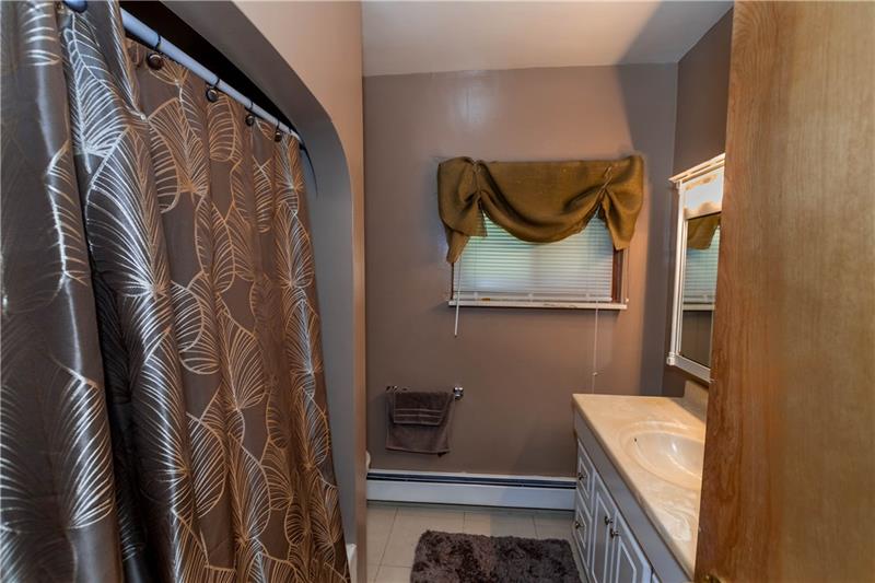 604 Bute Road Uniontown, PA 15401 - Photo 8 of 20