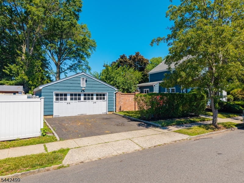 1100 Edgewood Road Elizabeth, NJ 07208 - Photo 35 of 42