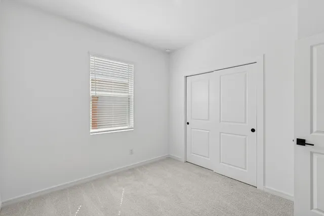 $235,840 | 432 Monarch Trail, Huntsville, TX 77340