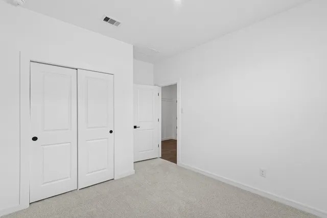 $235,840 | 432 Monarch Trail, Huntsville, TX 77340