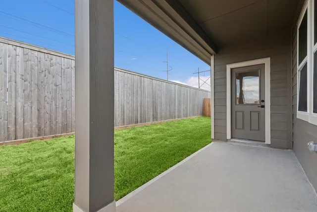 $235,840 | 432 Monarch Trail, Huntsville, TX 77340