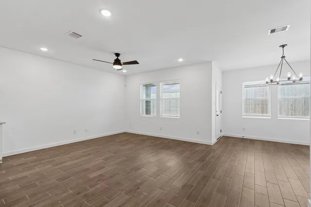 $235,840 | 432 Monarch Trail, Huntsville, TX 77340