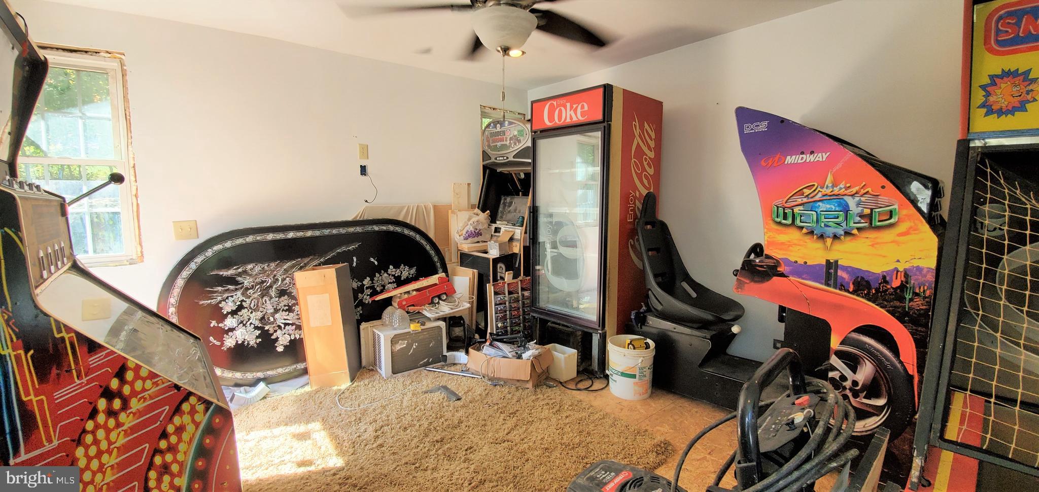 98 Old Oregon Road Front Royal, VA 22630 - Photo 37 of 42 Studio/game room