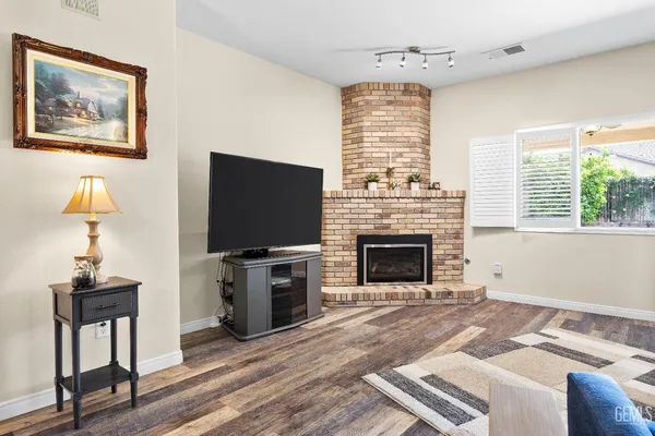 $459,550 | Undisclosed Address, Bakersfield, CA 93311