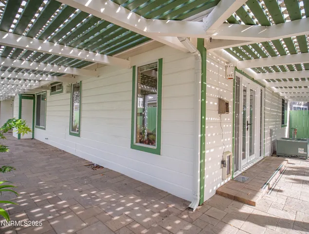 a view of a storage & utility room