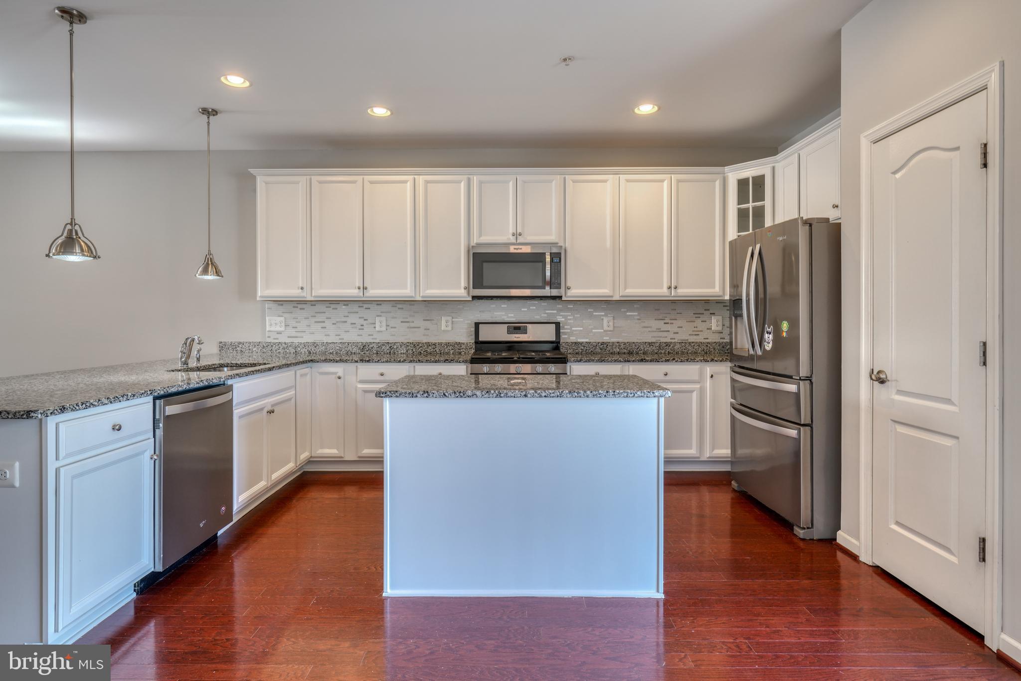 985 Morgan Run Road Middle River, MD 21220 - Photo 5 of 34