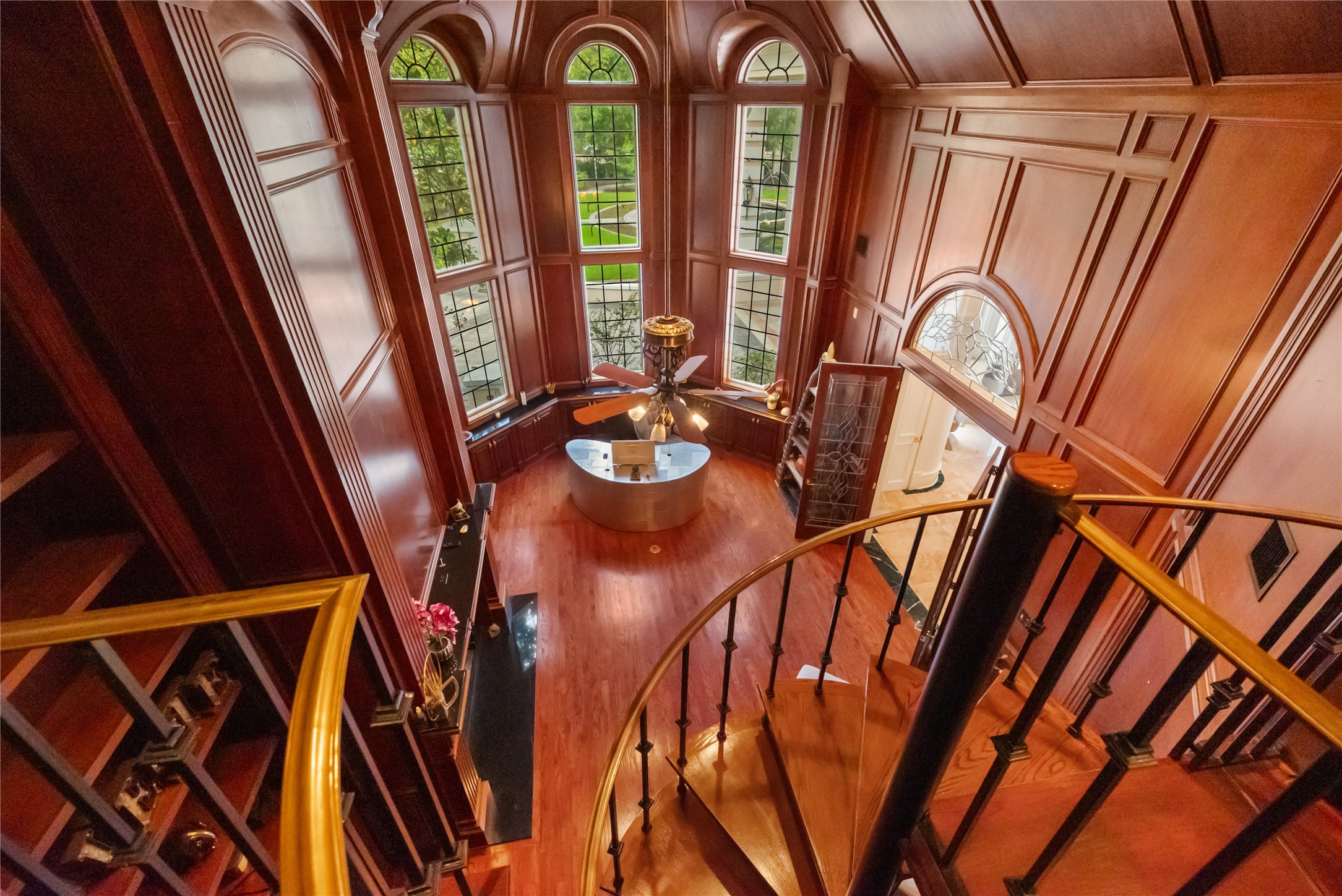 205 Grogans Point Road The Woodlands, TX 77380 - Photo 17 of 49 a view of an entryway