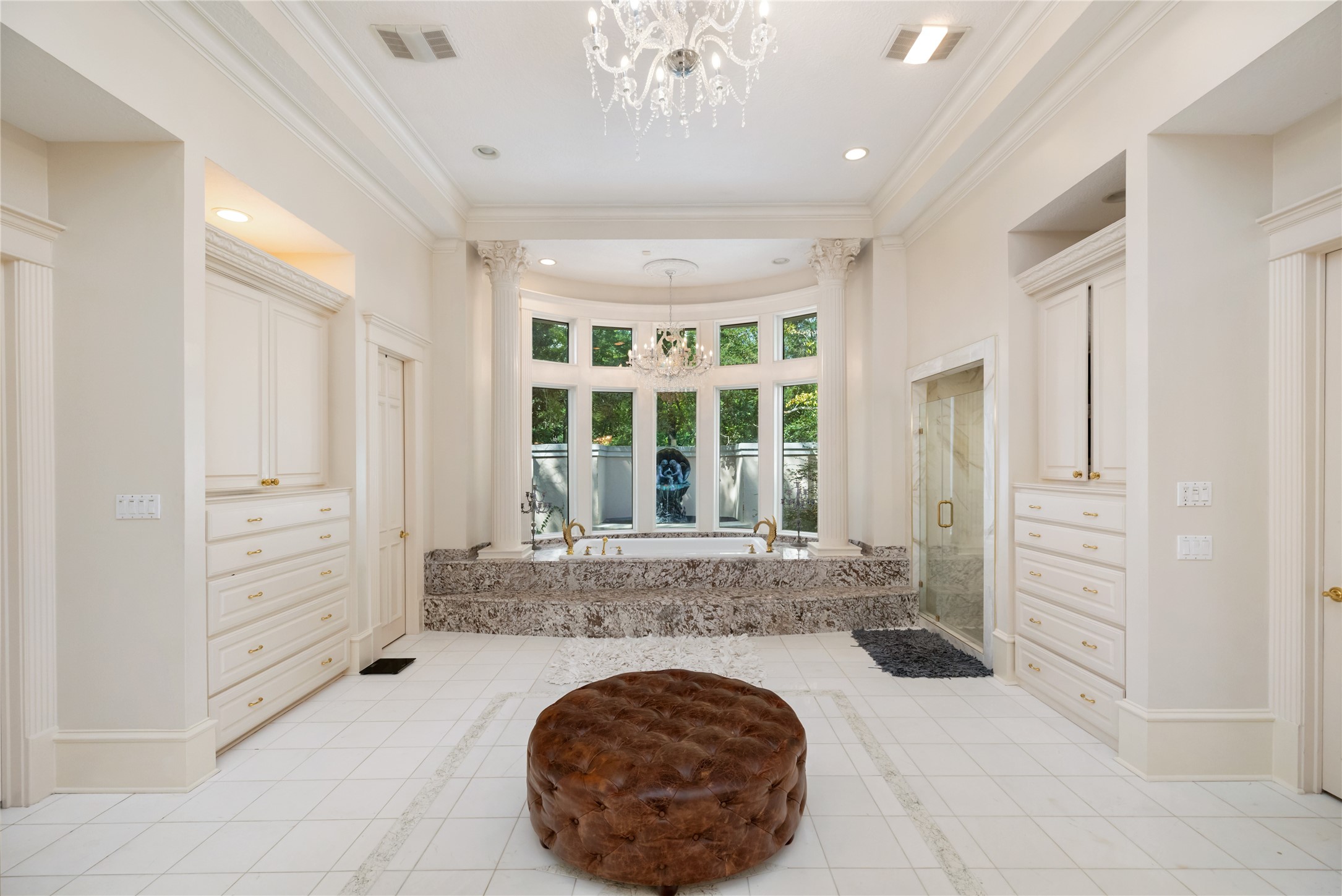 205 Grogans Point Road The Woodlands, TX 77380 - Photo 22 of 49