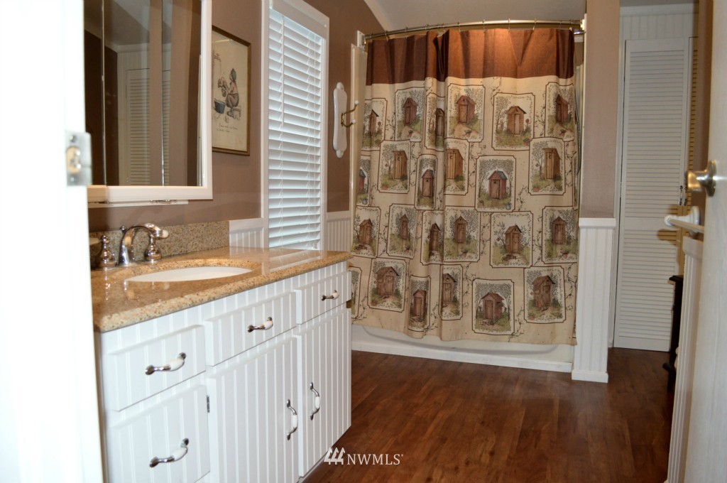 17221 Camas Run Lane Southwest Rochester, WA 98579 - Photo 15 of 18