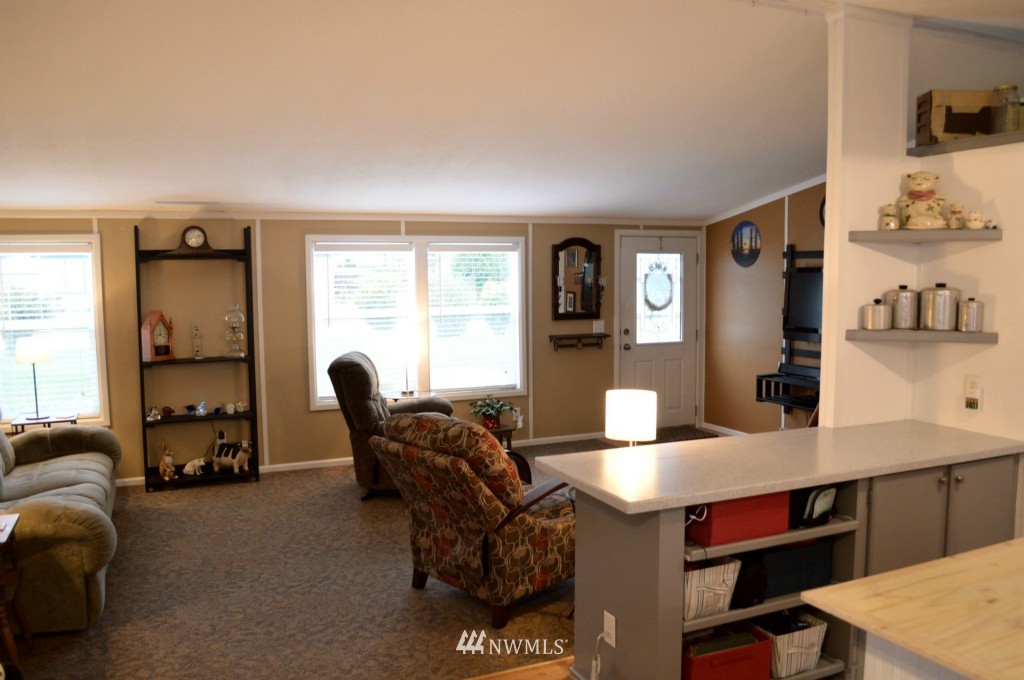 17221 Camas Run Lane Southwest Rochester, WA 98579 - Photo 4 of 18