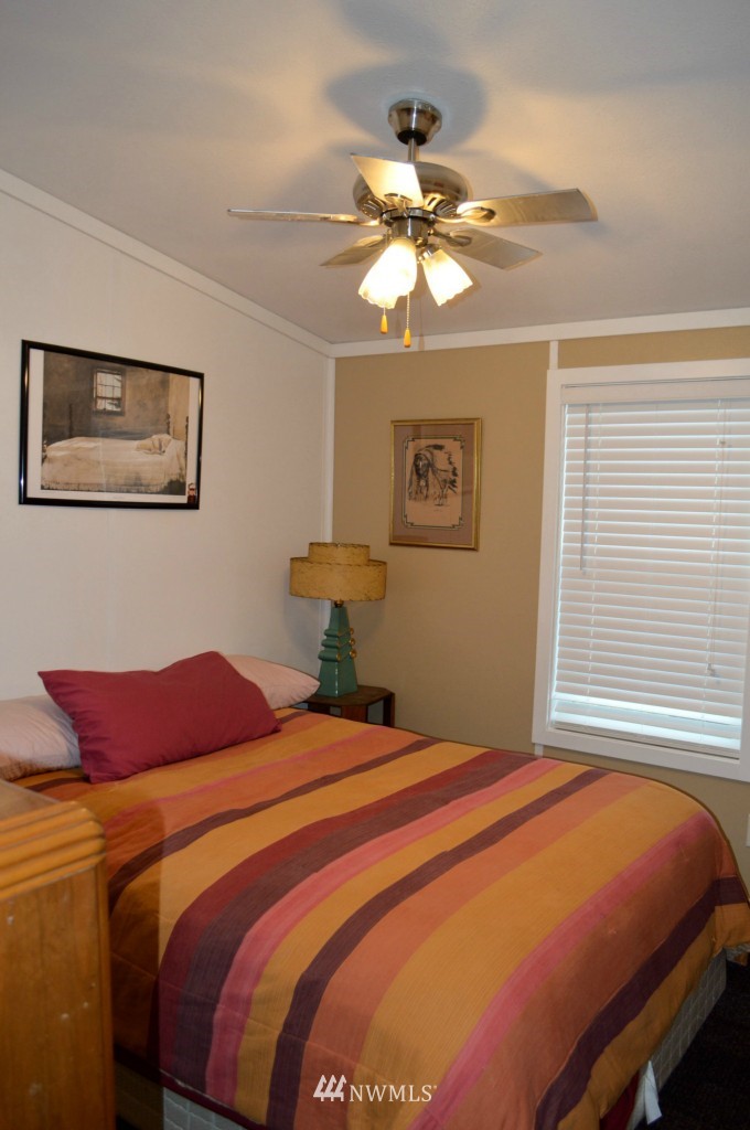 17221 Camas Run Lane Southwest Rochester, WA 98579 - Photo 9 of 18