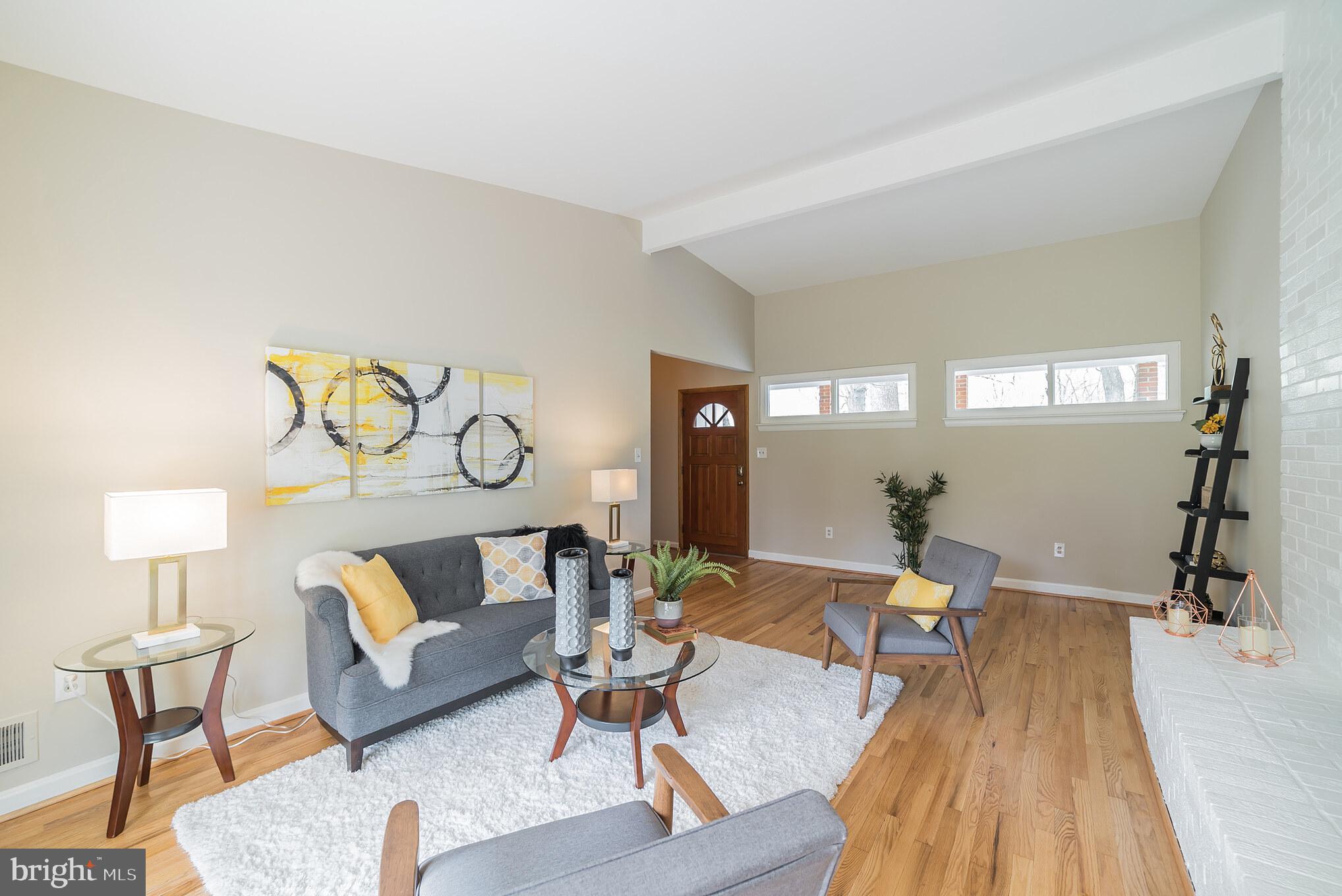 13616 Wendover Road Silver Spring, MD 20904 - Photo 5 of 30 Living room towards the foyer