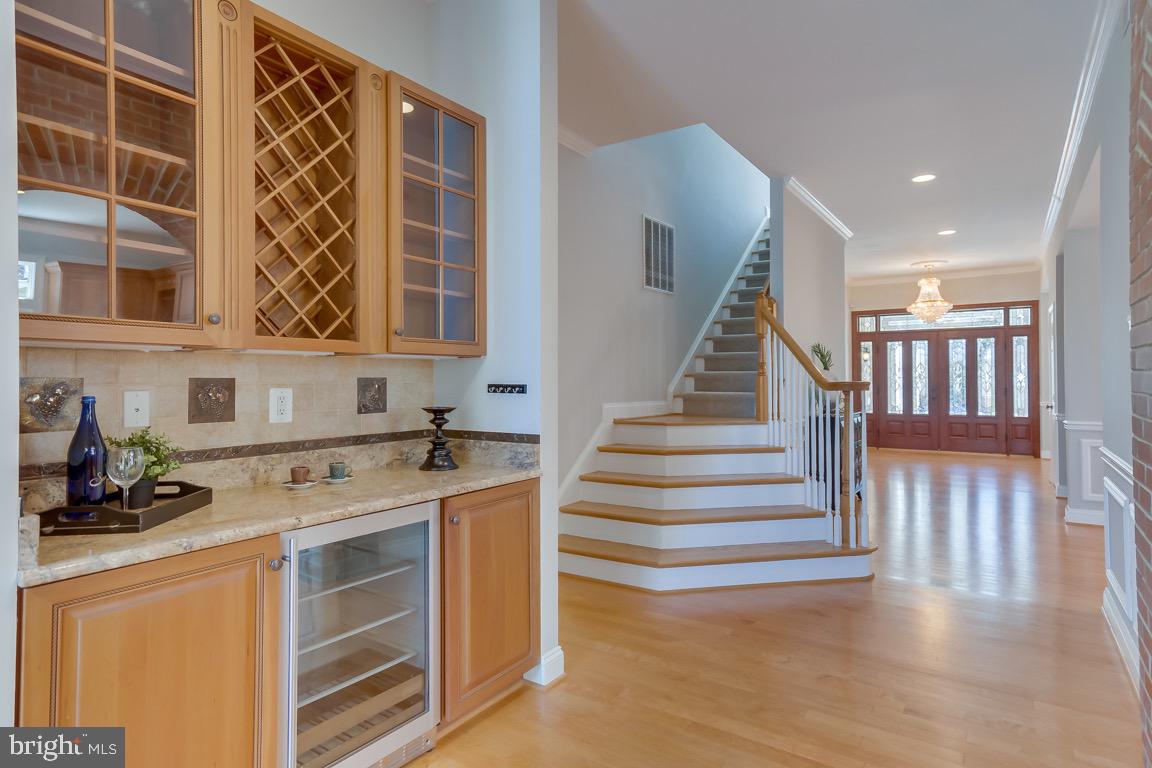 204 Adahi Road Southeast Vienna, VA 22180 - Photo 12 of 58 Butlers Pantry