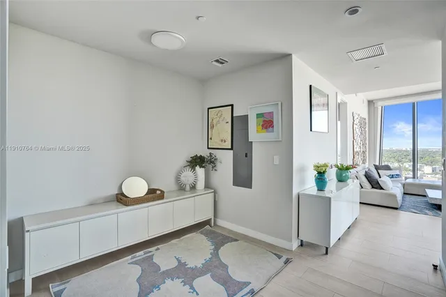 $1,650,000 | 2831 South Bayshore Drive, Unit 1808, Miami, FL 33133