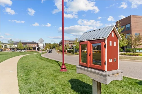 $3,200 | 305 Frederick Way, Cranberry Township, PA 16066