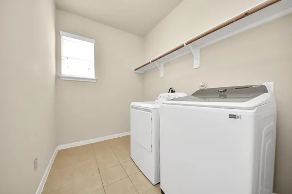 $3,600 | 13127 Barn Course Drive, Richmond, TX 77407