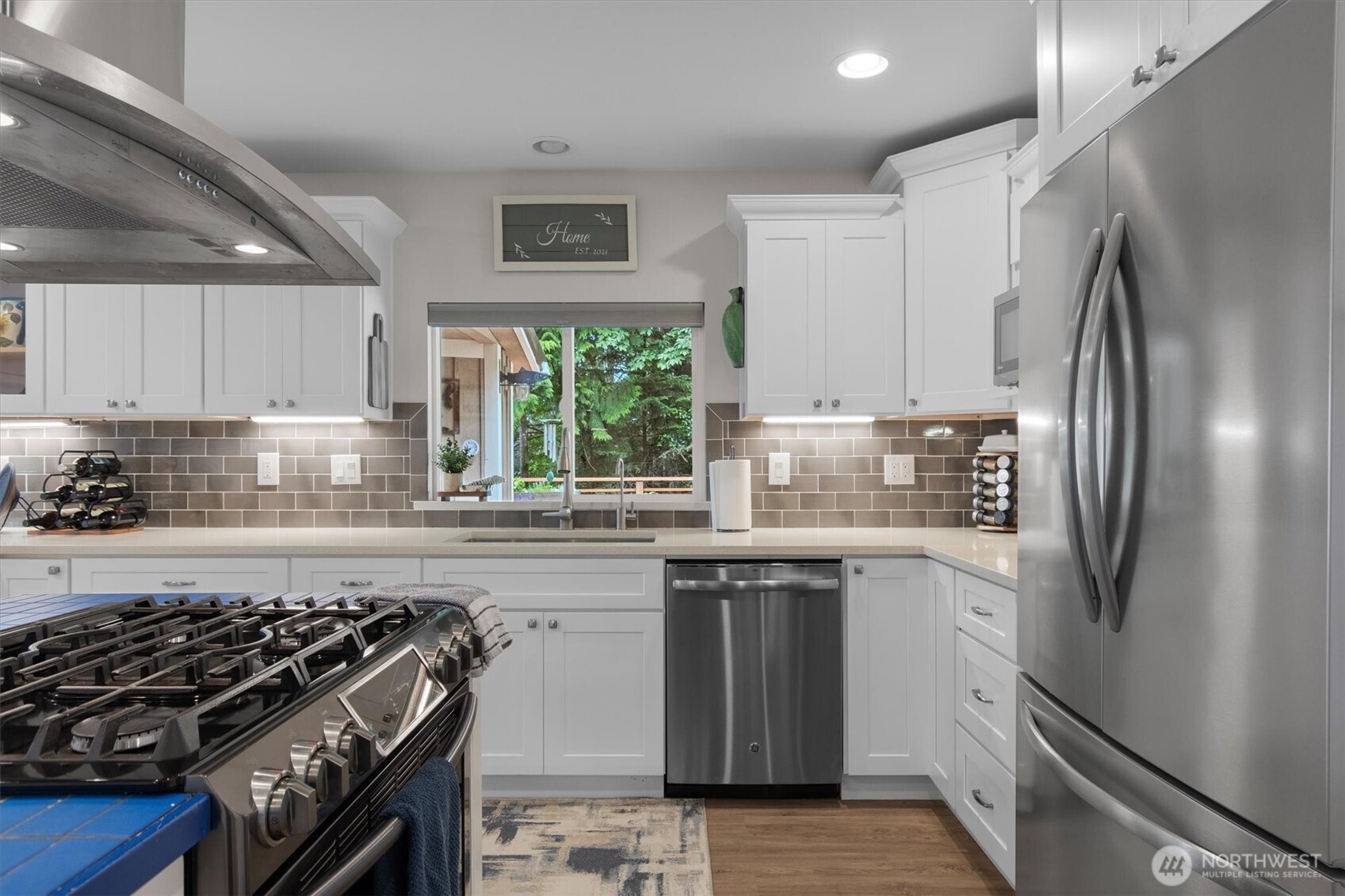 5 West Cape Horn Road Cathlamet, WA 98612 - Photo 13 of 39