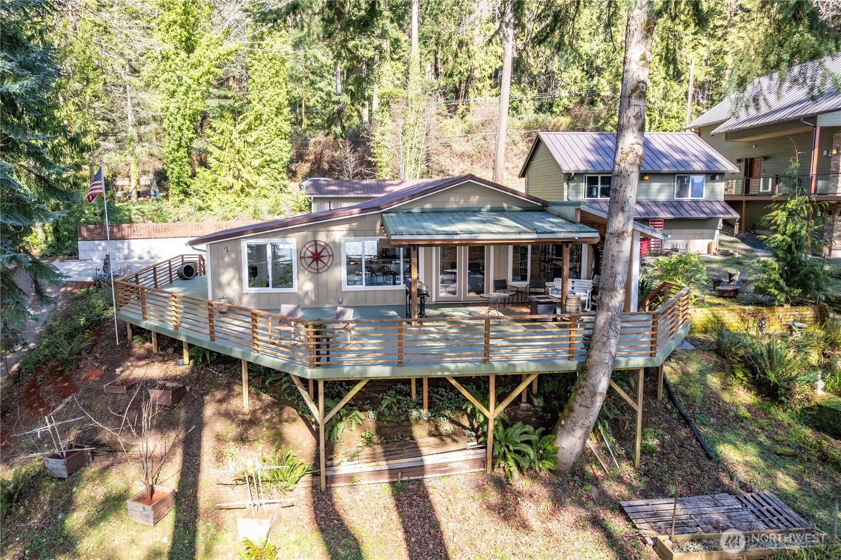 5 West Cape Horn Road Cathlamet, WA 98612 - Photo 27 of 39