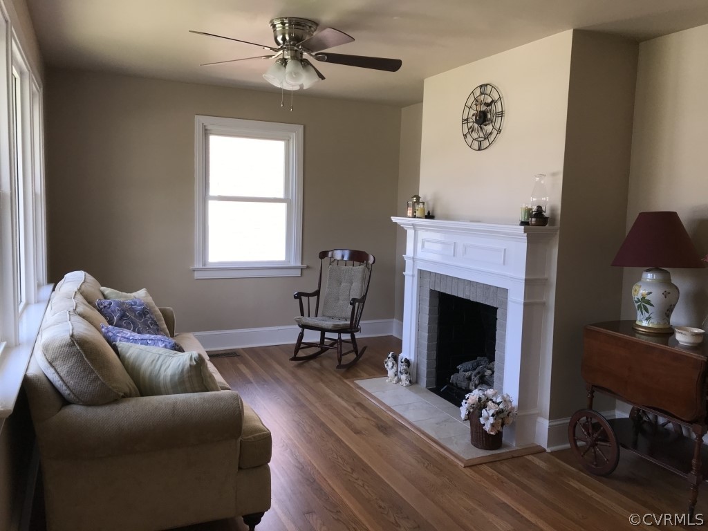 315 Conduit Road Colonial Heights, VA 23834 - Photo 6 of 24 Gallery Image 6