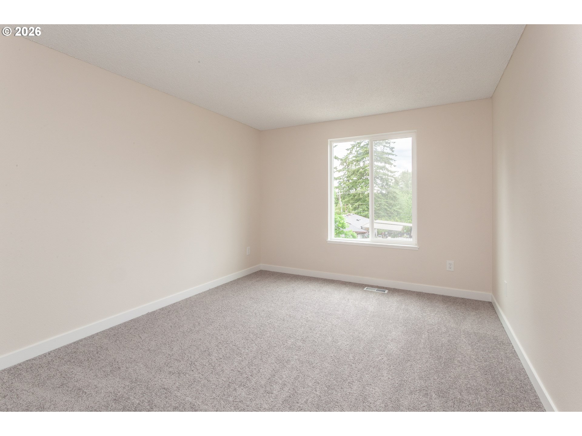 2500 Southwest 15th Street Gresham, OR 97080 - Photo 17 of 30