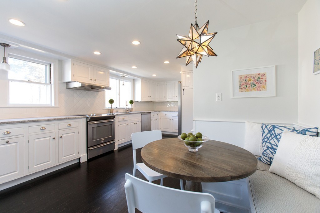 301 Meadowbrook Road Weston, MA 02493 - Photo 6 of 15