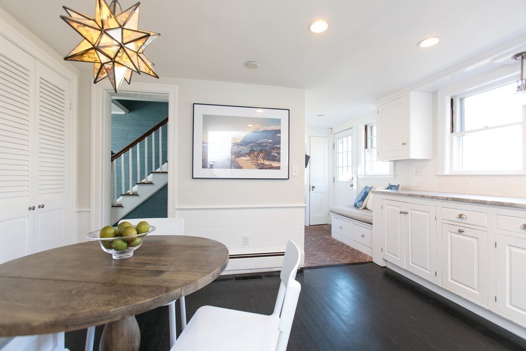 301 Meadowbrook Road Weston, MA 02493 - Photo 9 of 15