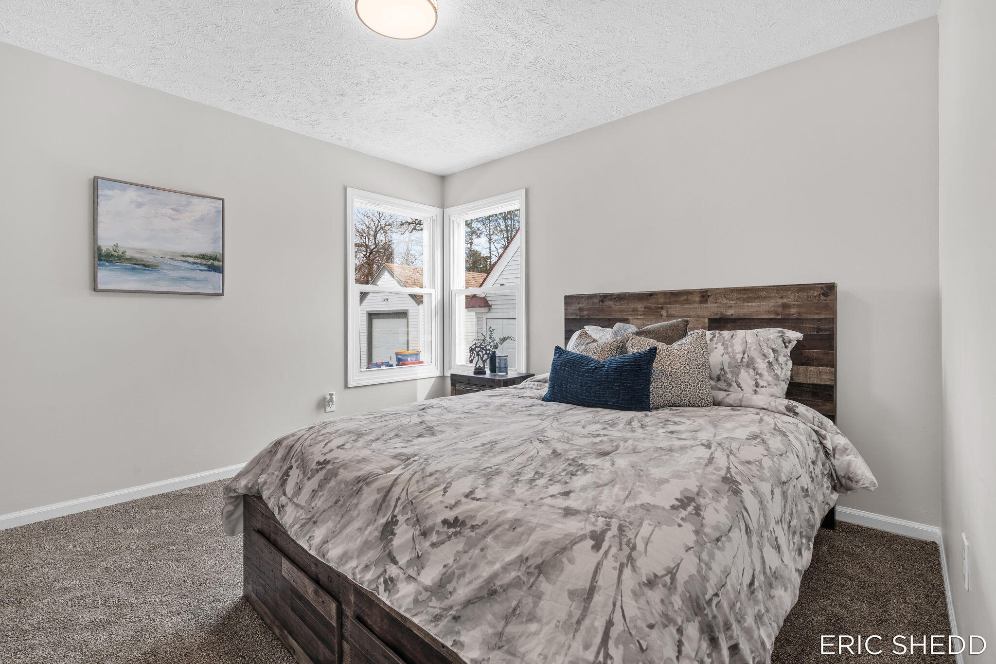 631 3 Mile Road Northeast Grand Rapids, MI 49505 - Photo 22 of 83 22-web-or-mls-22