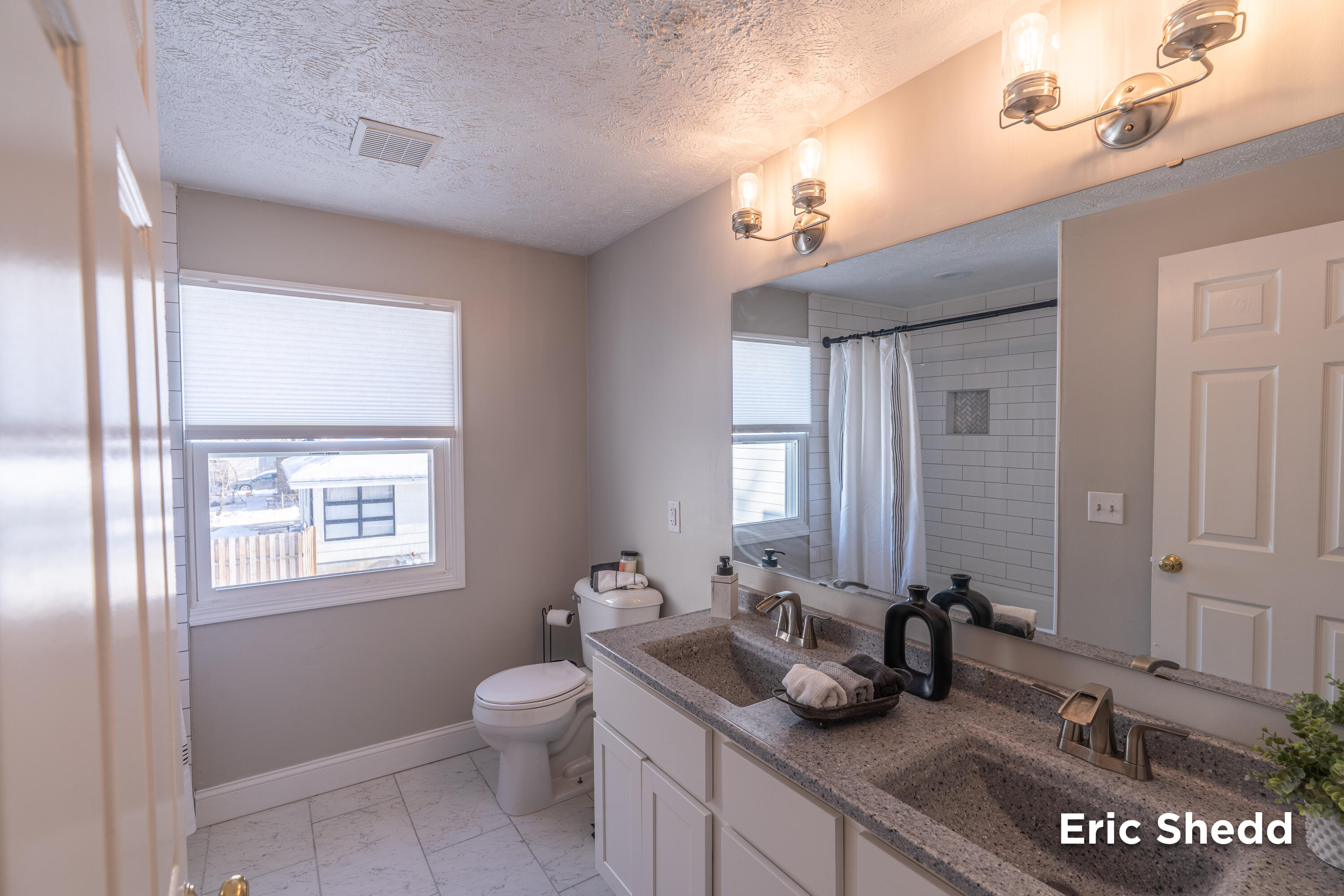 631 3 Mile Road Northeast Grand Rapids, MI 49505 - Photo 26 of 72 631-3-Mile-Rd-NE-GR-26