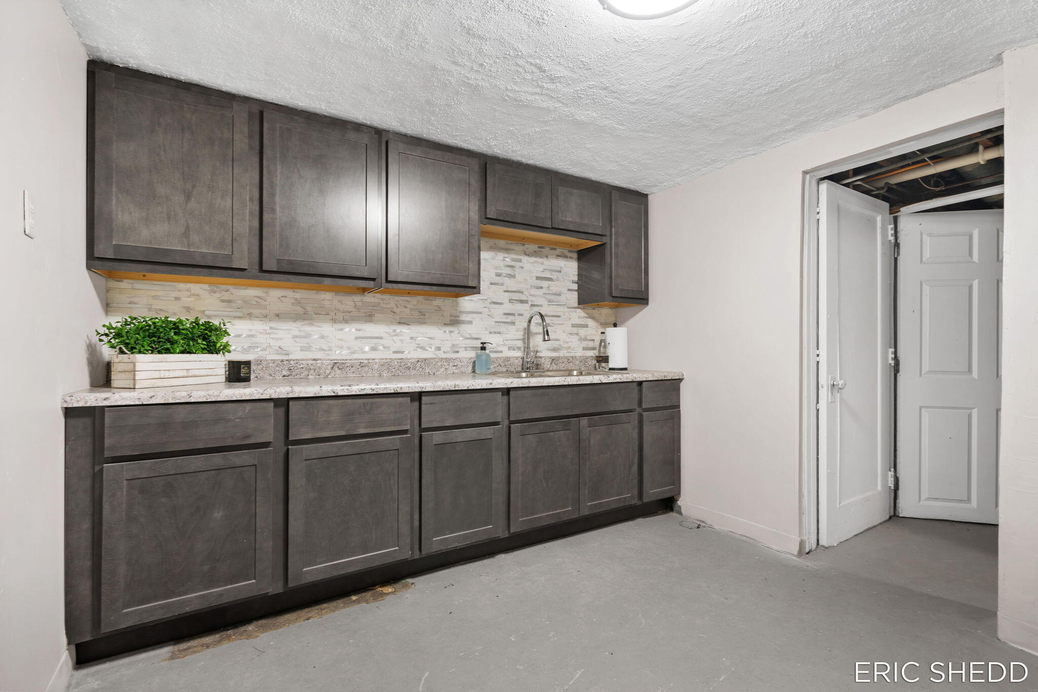 631 3 Mile Road Northeast Grand Rapids, MI 49505 - Photo 51 of 83 51-web-or-mls-58