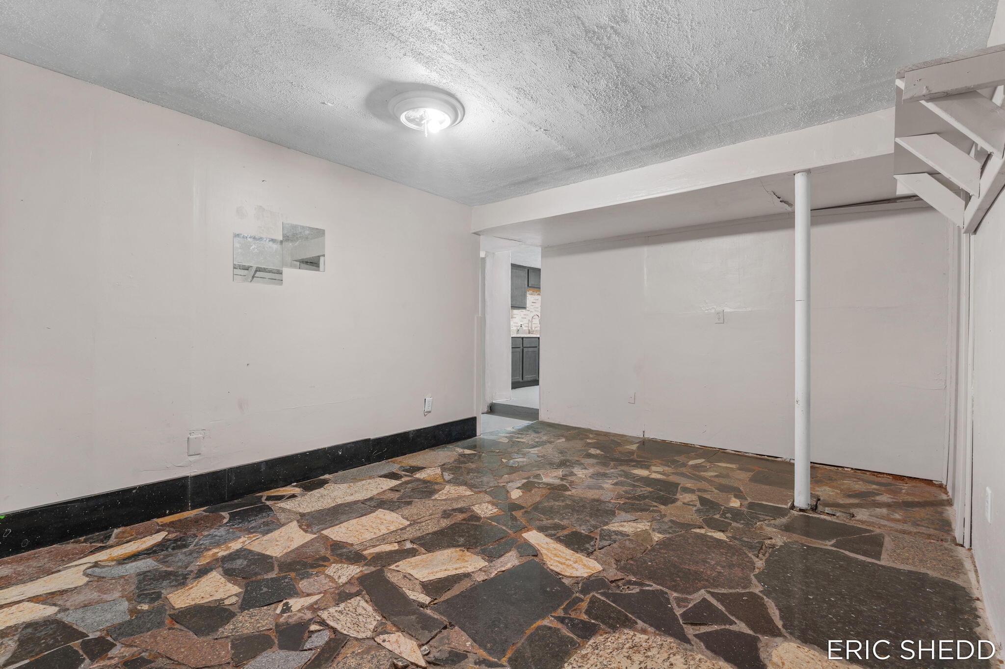 631 3 Mile Road Northeast Grand Rapids, MI 49505 - Photo 53 of 83 53-web-or-mls-60