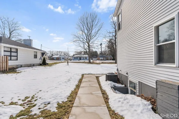 $529,900 | 631 3 Mile Road Northeast, Grand Rapids, MI 49505