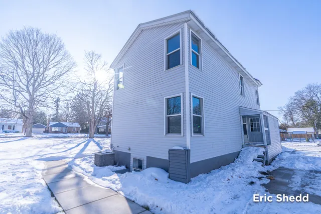 $529,900 | 631 3 Mile Road Northeast, Grand Rapids, MI 49505