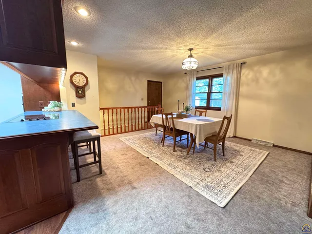 $224,000 | 1702 Trowman Way, Emporia, KS 66801