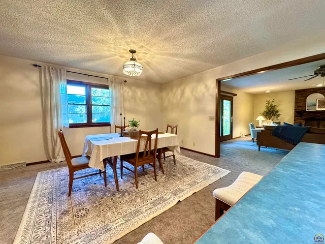 $224,000 | 1702 Trowman Way, Emporia, KS 66801