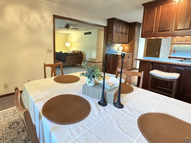 $224,000 | 1702 Trowman Way, Emporia, KS 66801