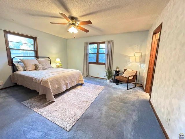 $224,000 | 1702 Trowman Way, Emporia, KS 66801