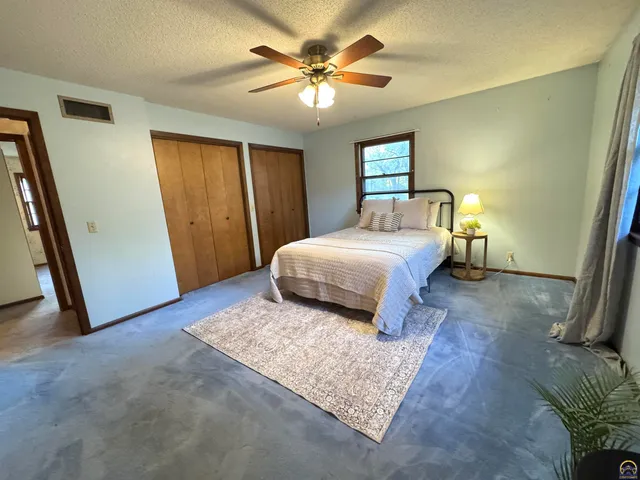 $224,000 | 1702 Trowman Way, Emporia, KS 66801