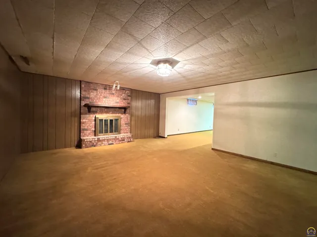 $224,000 | 1702 Trowman Way, Emporia, KS 66801