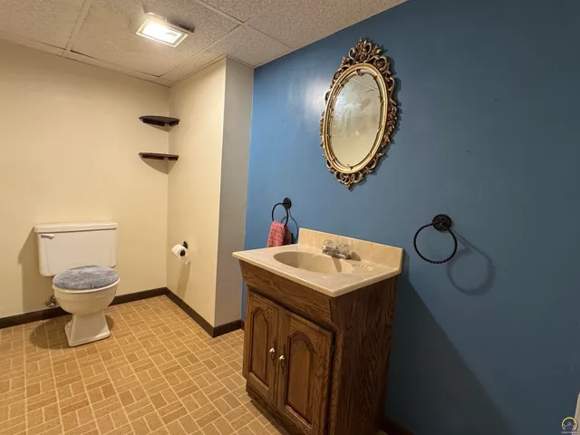 $224,000 | 1702 Trowman Way, Emporia, KS 66801