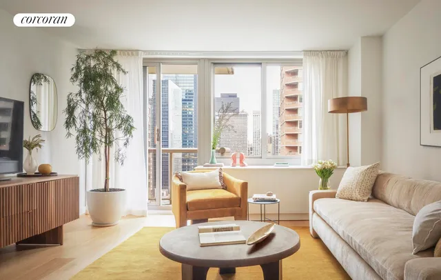 $1,335,000 | 234 East 46th Street, Unit 1803 | Midtown East