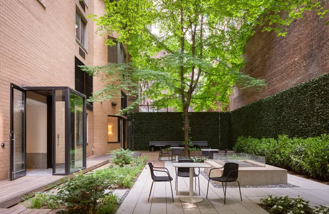 $1,335,000 | 234 East 46th Street, Unit 1803 | Midtown East