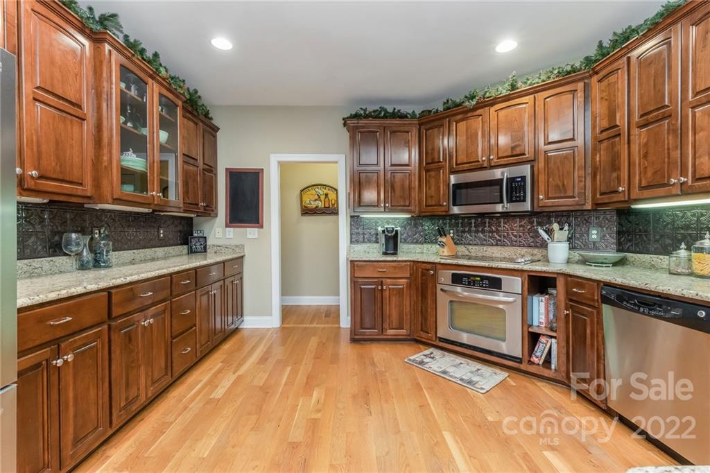 6688 Maple Spring Court Denver, NC 28037 - Photo 16 of 47 Gallery Image 16