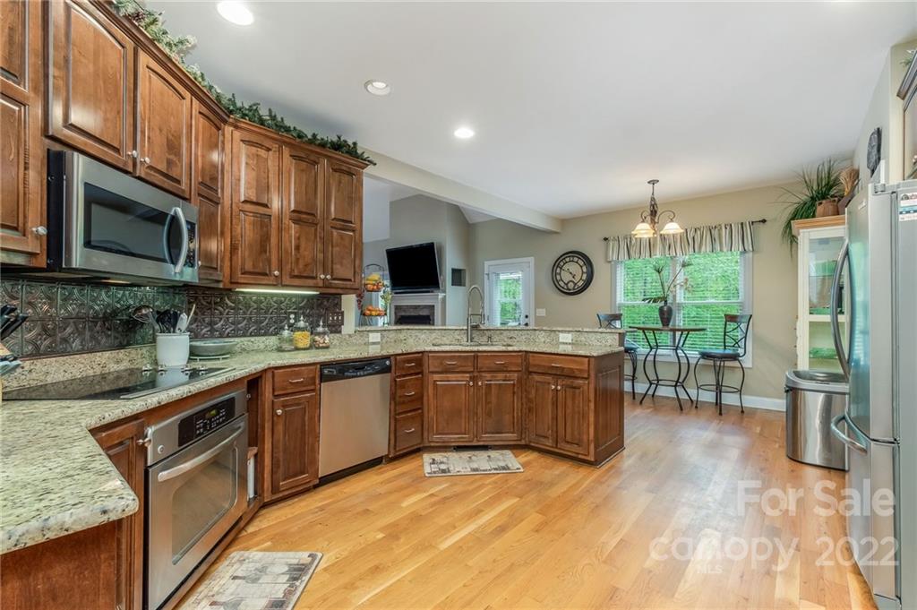 6688 Maple Spring Court Denver, NC 28037 - Photo 17 of 47 Gallery Image 17