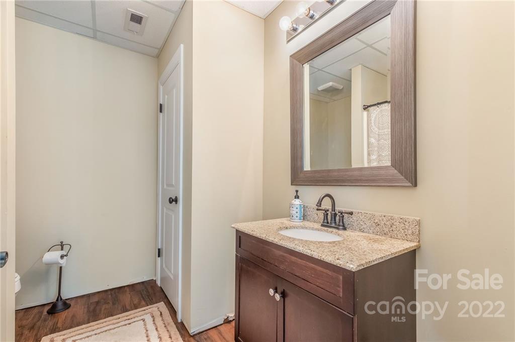 6688 Maple Spring Court Denver, NC 28037 - Photo 20 of 47 Gallery Image 20