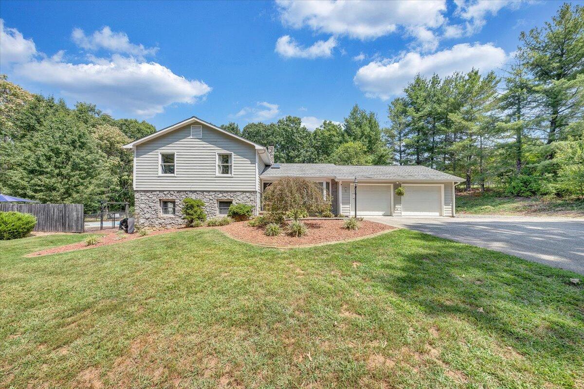 54 Farm View Road Glade Hill, VA 24092 - Photo 36 of 37 43-MIB00079