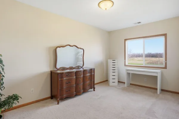 $395,000 | 642 Union Court, Cannon Falls, MN 55009