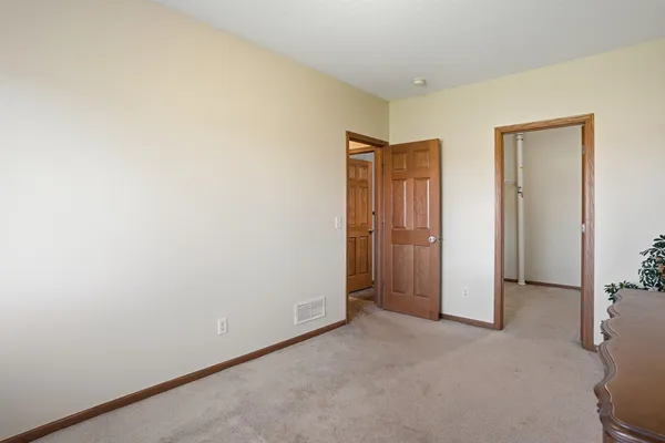 $395,000 | 642 Union Court, Cannon Falls, MN 55009